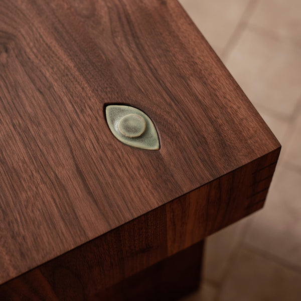 Pier Table