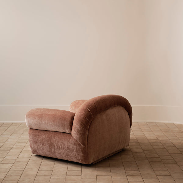 Dune Lounge Chair