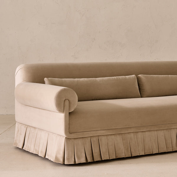 Alba Sofa - COM