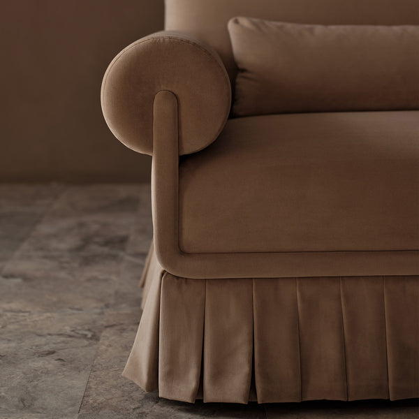 Alba Sofa - COM
