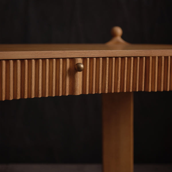 Arnie Desk