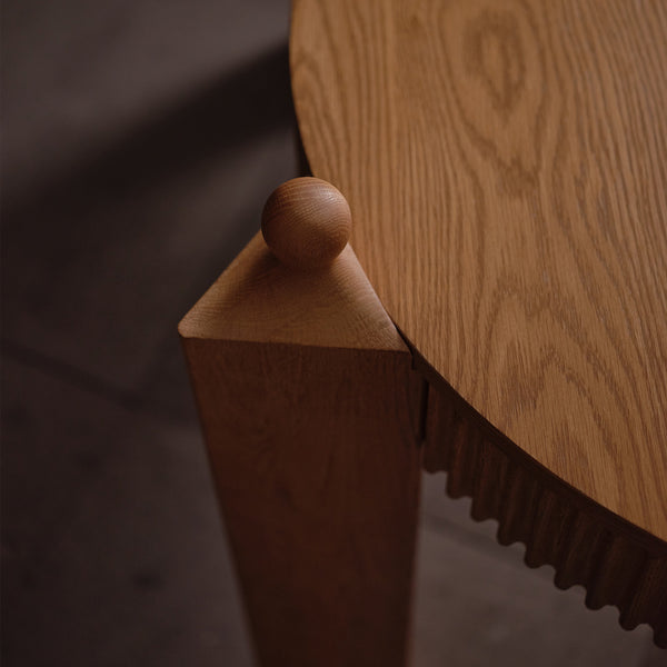 Arnie Desk